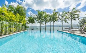 B&B Hotel Fort-De-France